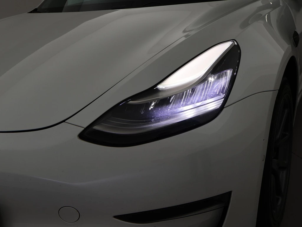 Tesla Model 3 – foto 16