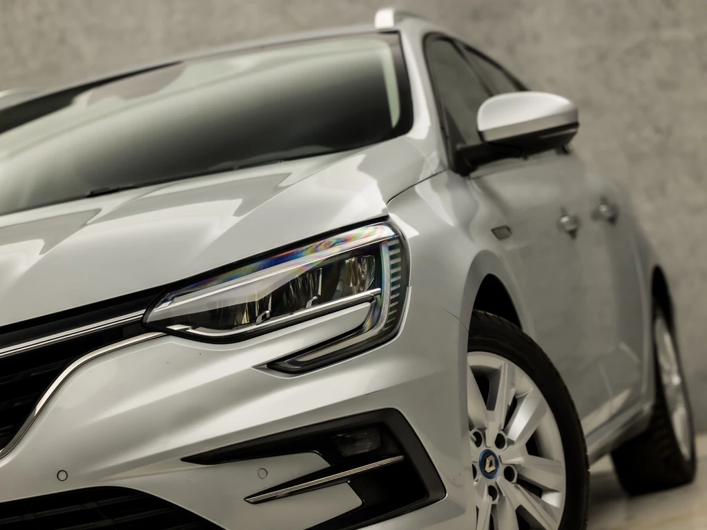 Renault Megane E-Tech – foto 2