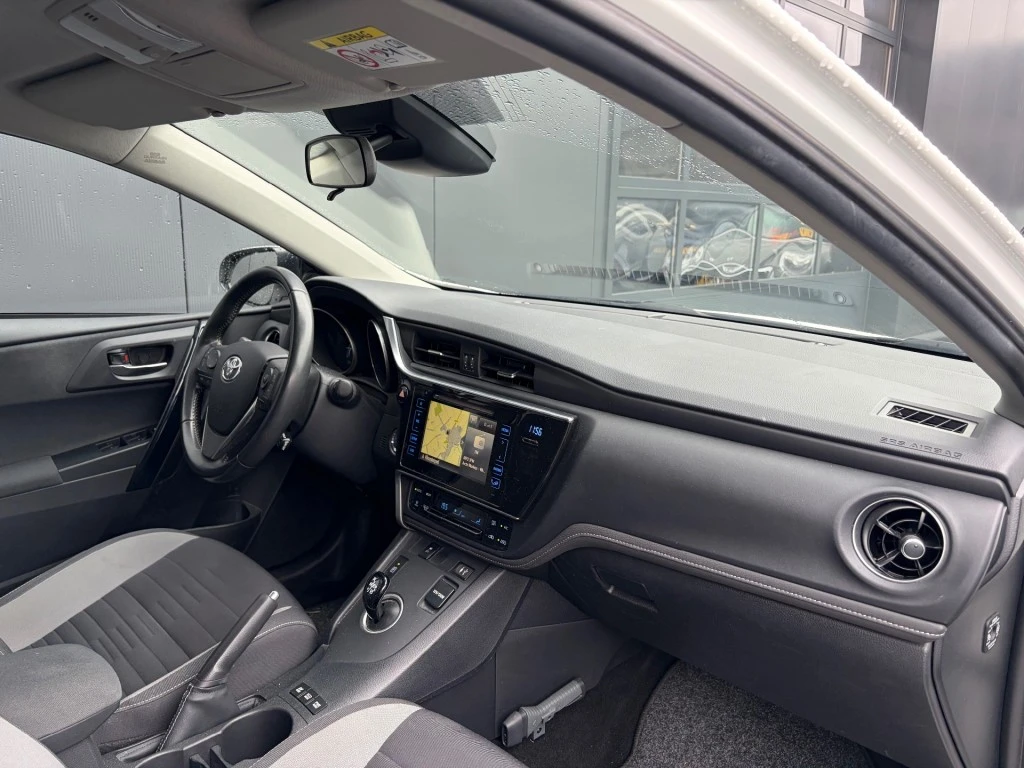 Toyota Auris – foto 6