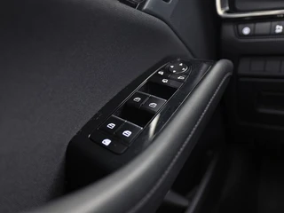 Mazda 3 – thumbnail 22