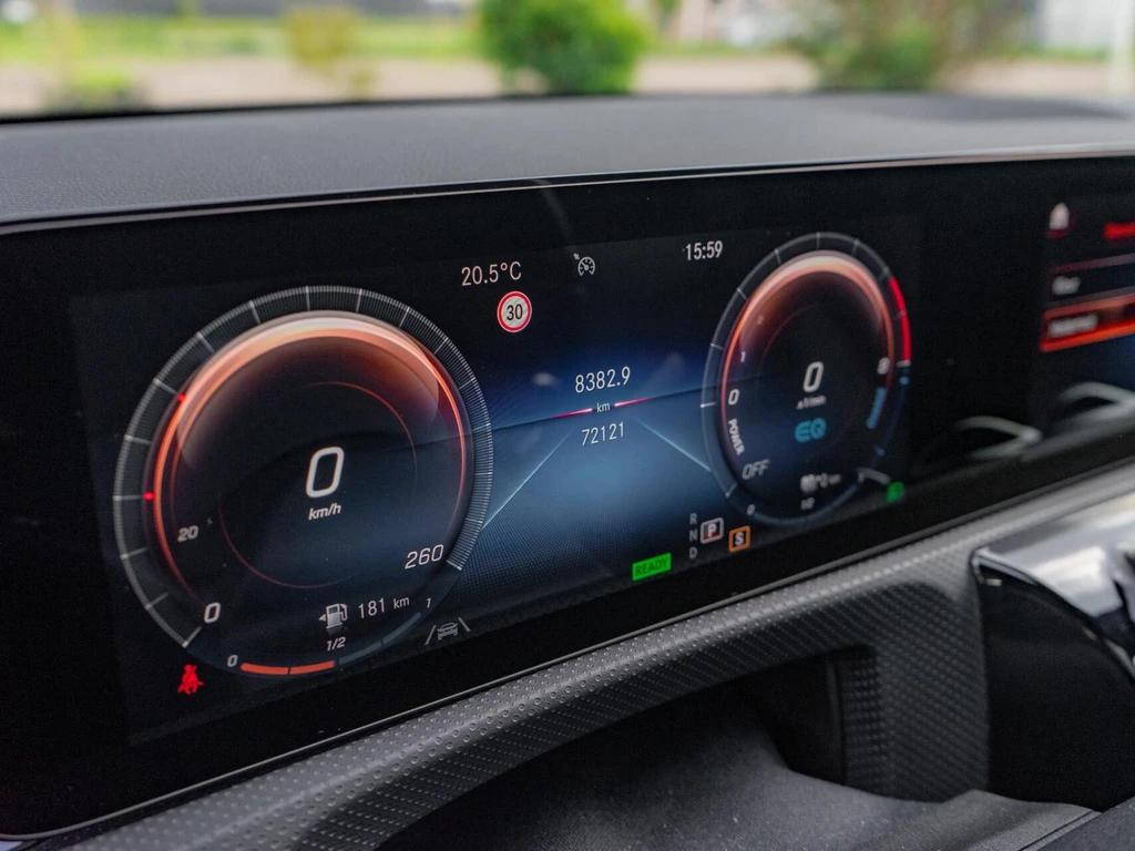 Mercedes-Benz CLA – foto 33