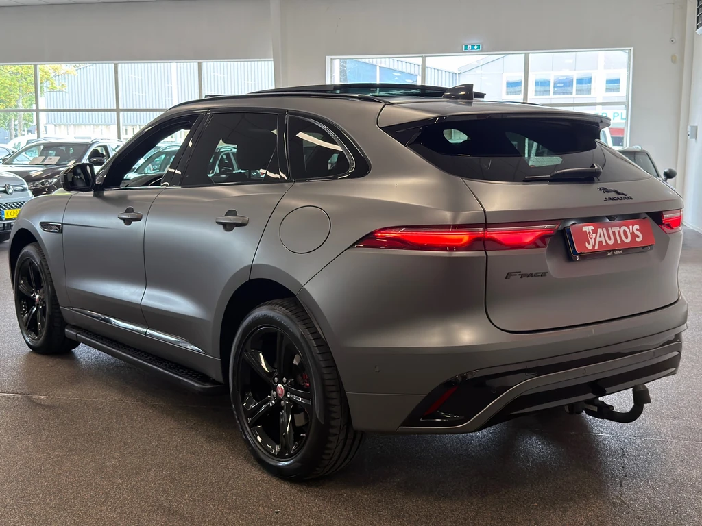 Jaguar F-PACE – foto 3