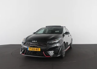 Kia ProCeed – thumbnail 2