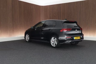Volkswagen Golf – thumbnail 3