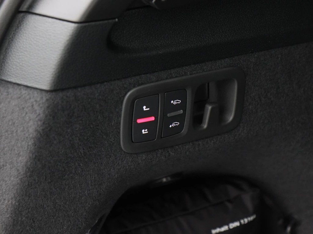 Audi SQ7 – foto 11