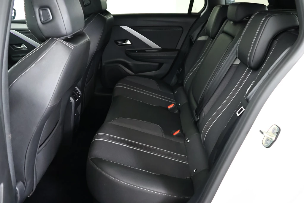 Opel Astra – foto 14