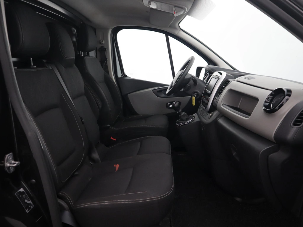 Renault Trafic – foto 22