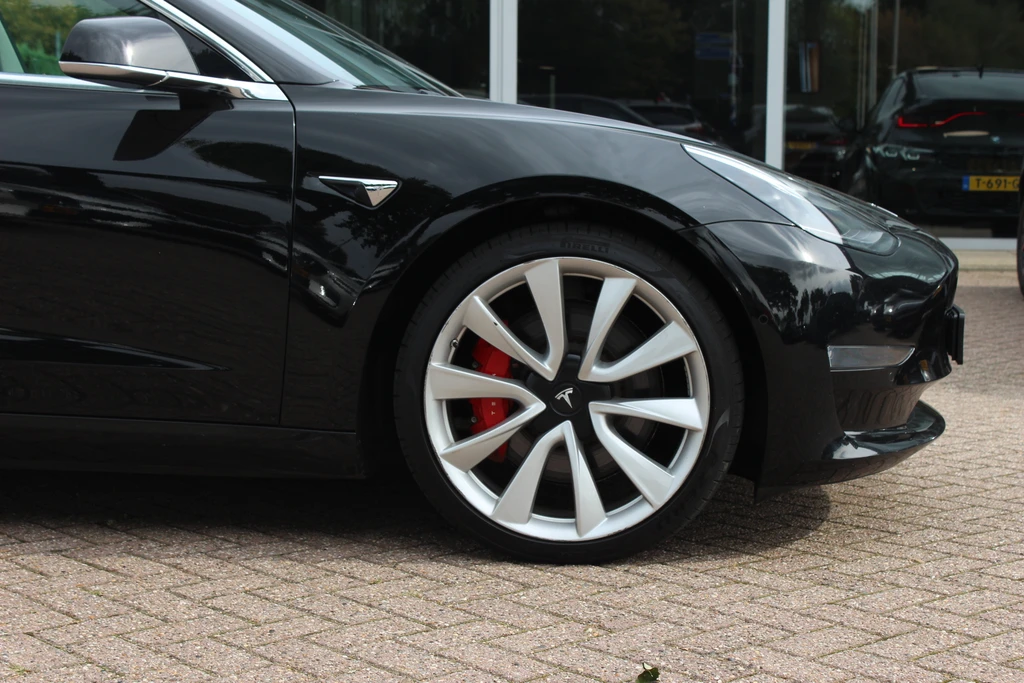 Tesla Model 3 – foto 17