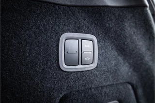 Porsche Cayenne – thumbnail 40