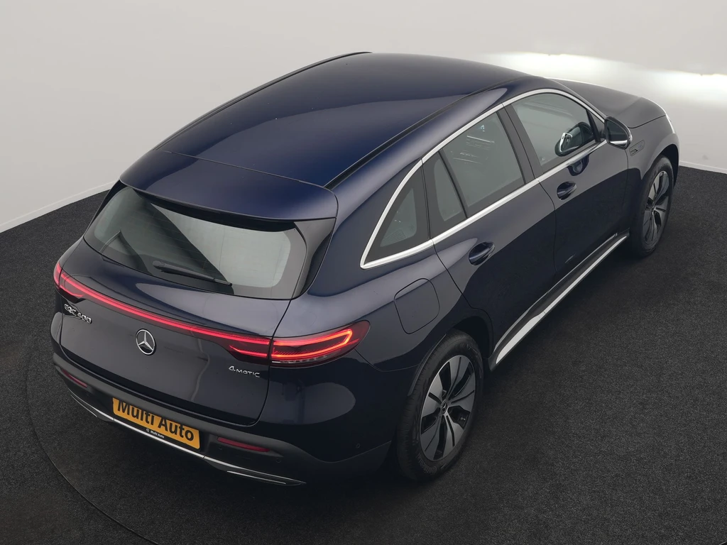 Mercedes-Benz EQC – foto 8