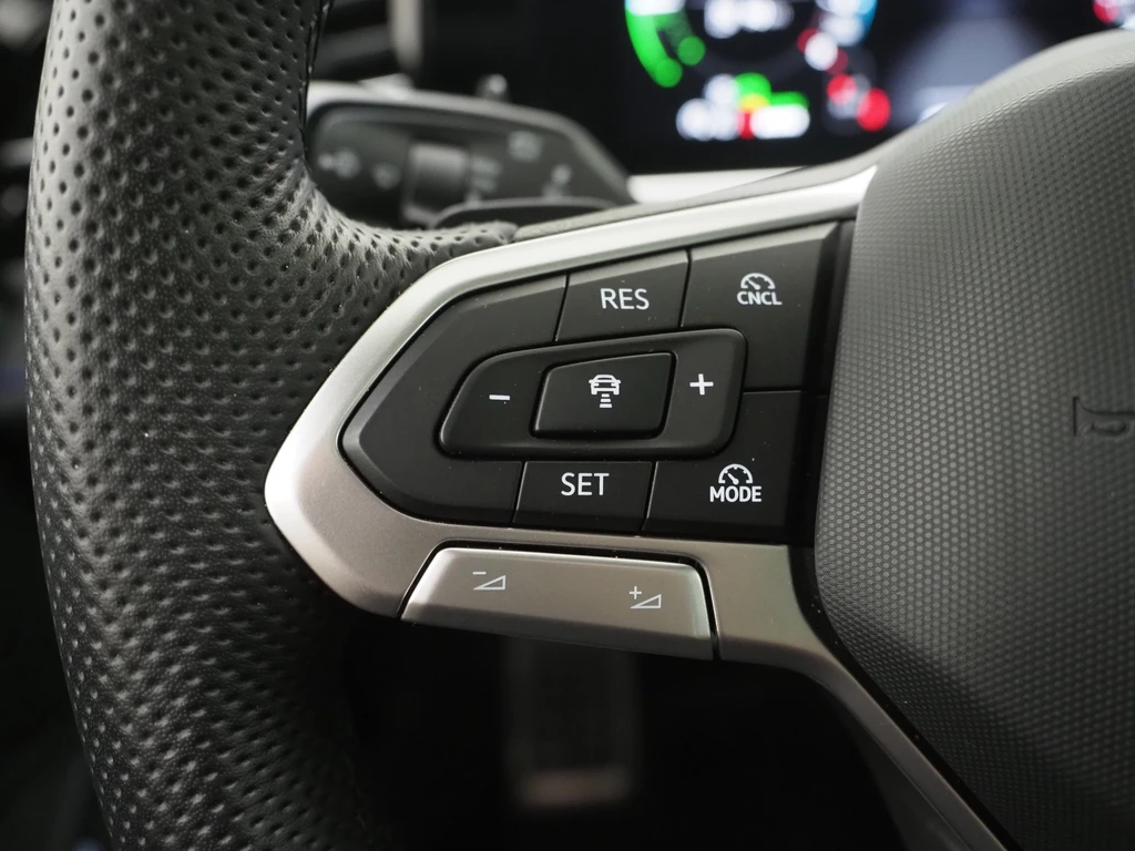 Volkswagen Passat – foto 24