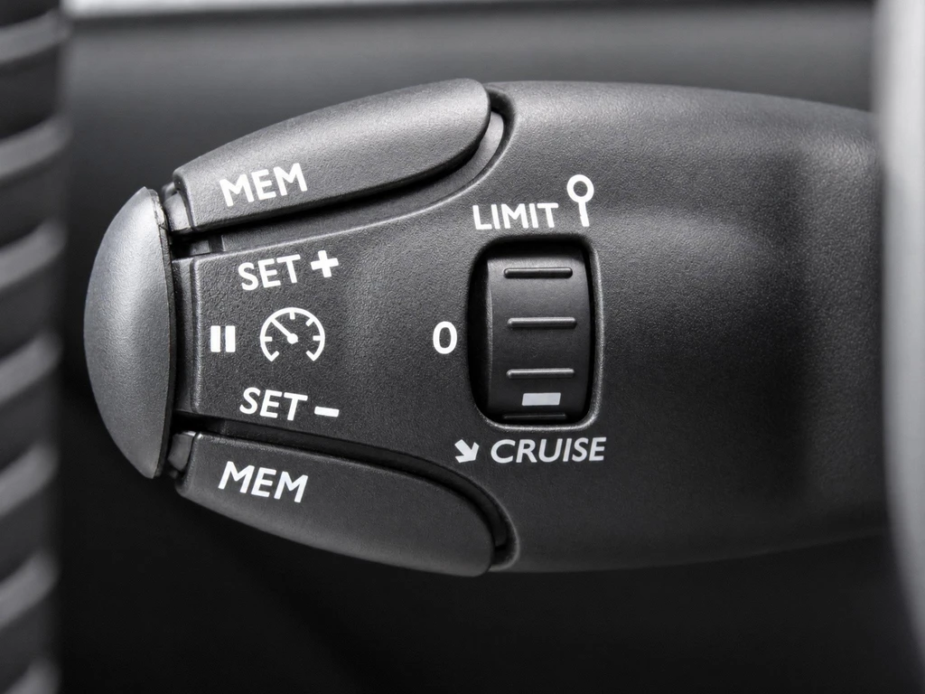 Peugeot 208 – foto 22