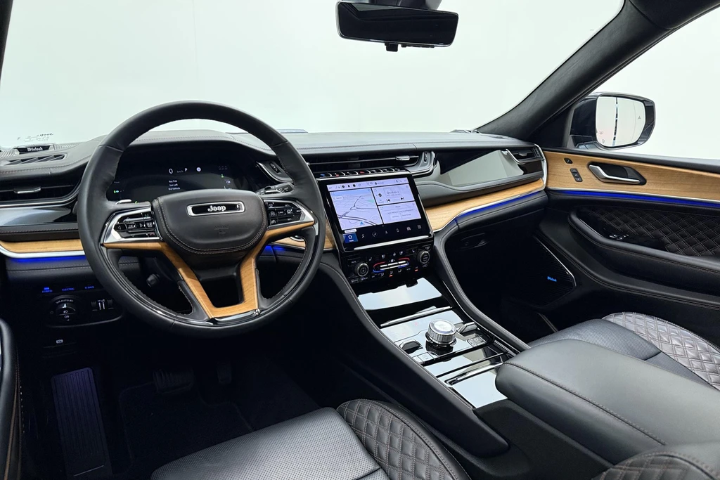 Jeep Grand Cherokee – foto 11
