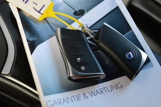 Lexus UX – thumbnail 20