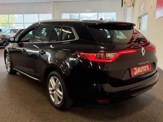 Renault Mégane Estate – thumbnail 3