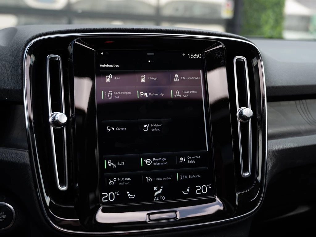 Volvo XC40 – foto 30