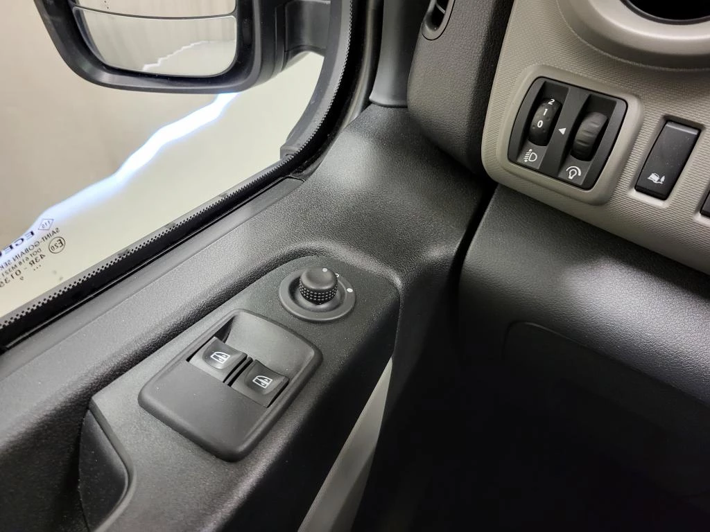 Renault Trafic – foto 15