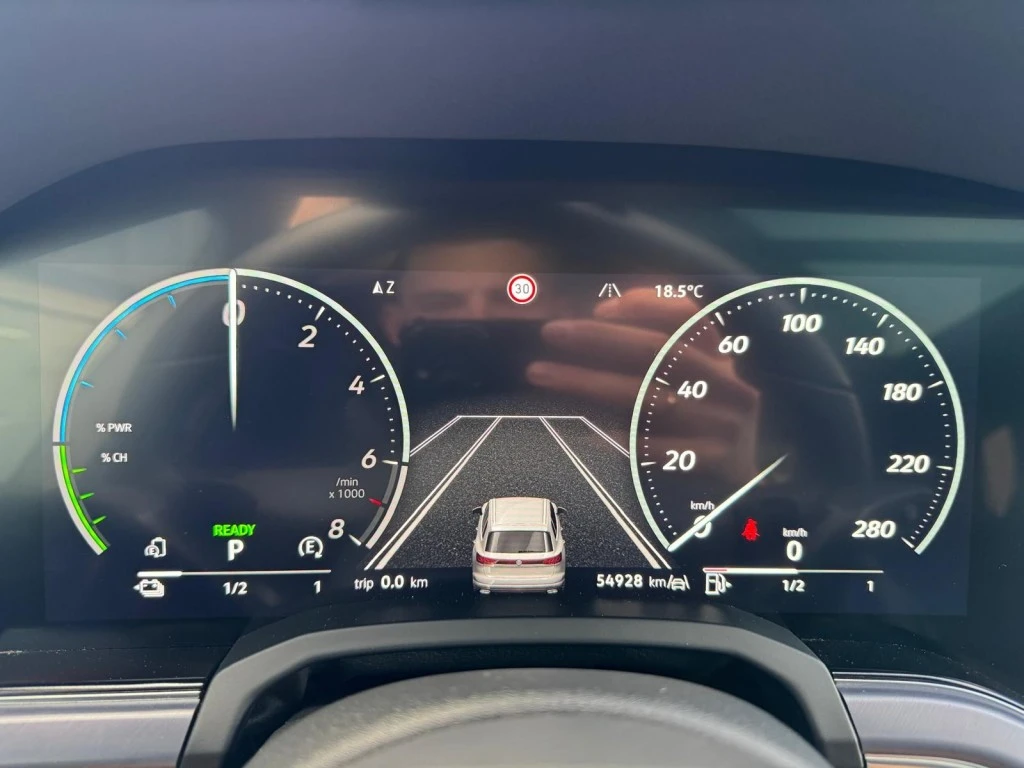 Volkswagen Touareg – foto 51