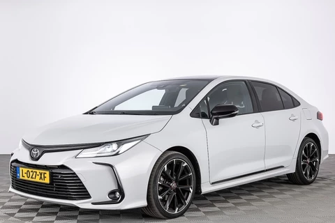 Toyota Corolla 1.8 Hybrid GR-Sport | Full LED | CAMERA | ECC | Half LEDER