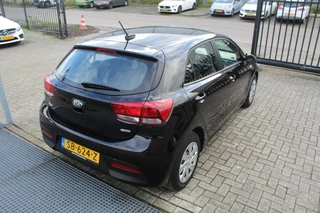 Kia Rio – thumbnail 5