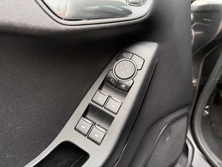 Ford Fiesta – thumbnail 15