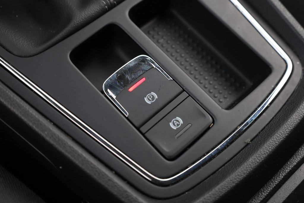 SEAT Leon – foto 36