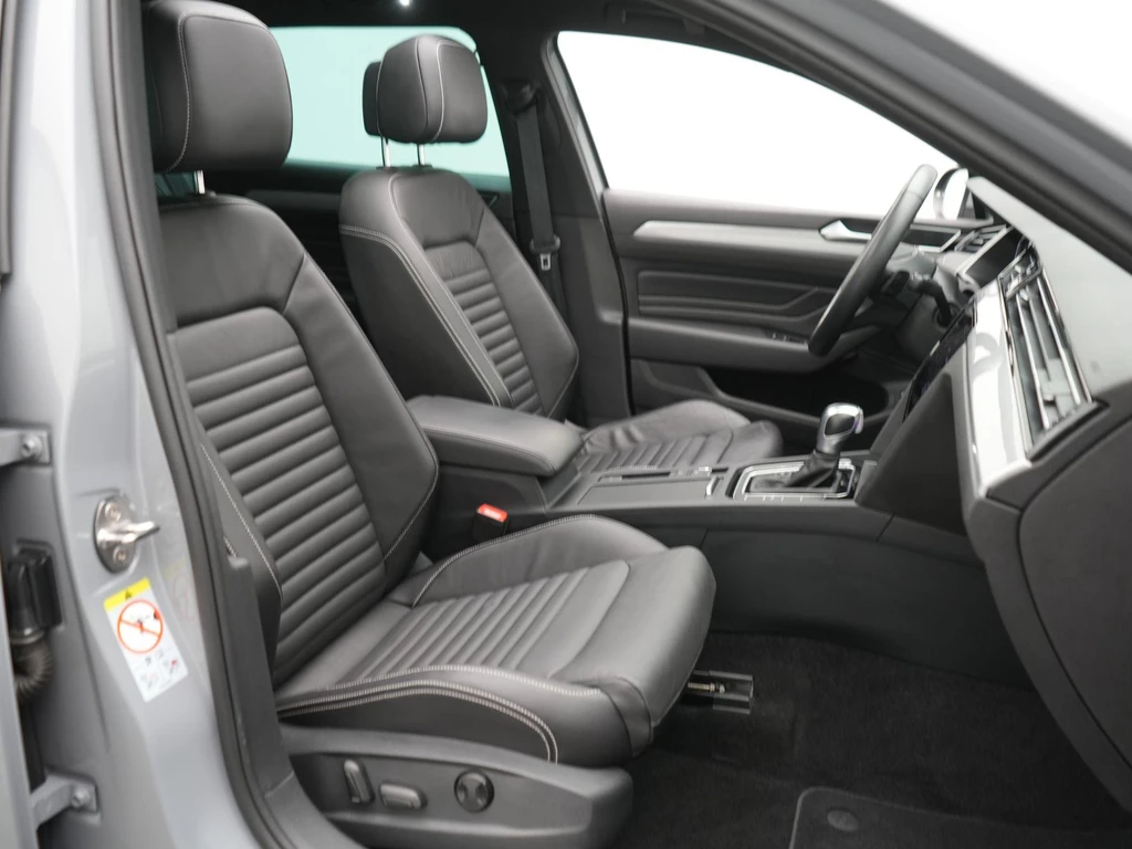 Volkswagen Passat – foto 51