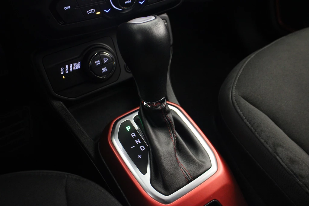 Jeep Renegade – foto 18