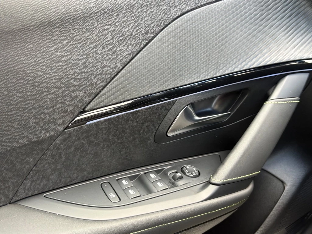 Peugeot 208 – foto 20