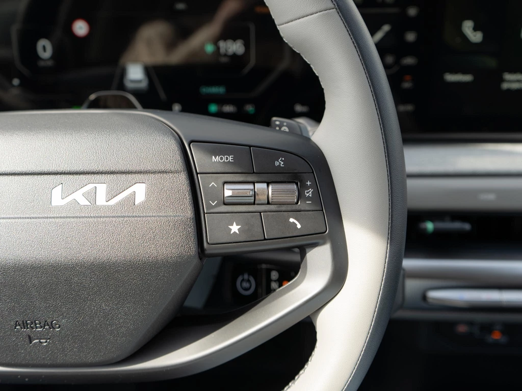 Kia EV4 – foto 18