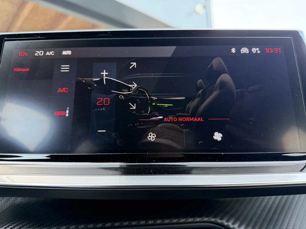 Peugeot 208 – foto 25