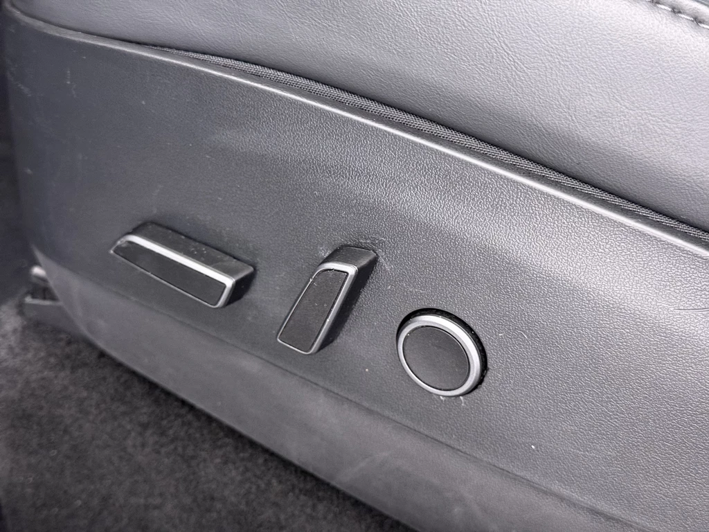 Tesla Model Y – foto 18