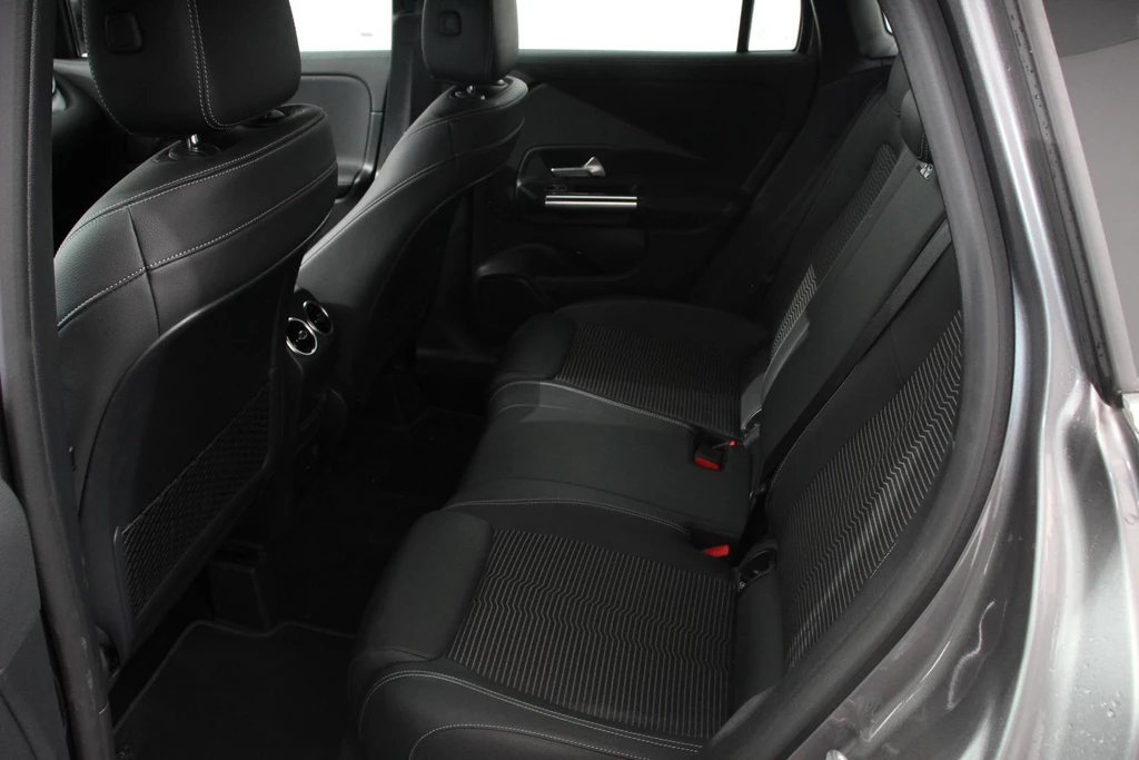 Mercedes-Benz GLA – foto 11