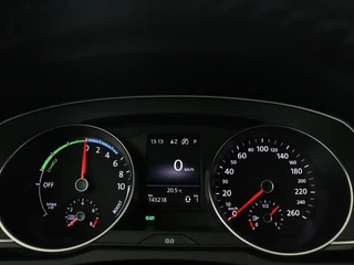 Volkswagen Passat – thumbnail 36