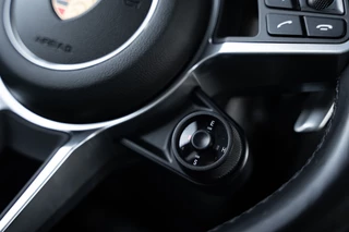 Porsche Cayenne – thumbnail 36