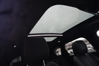 Land Rover Range Rover Velar – thumbnail 11
