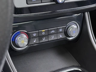 MG ZS EV – thumbnail 22