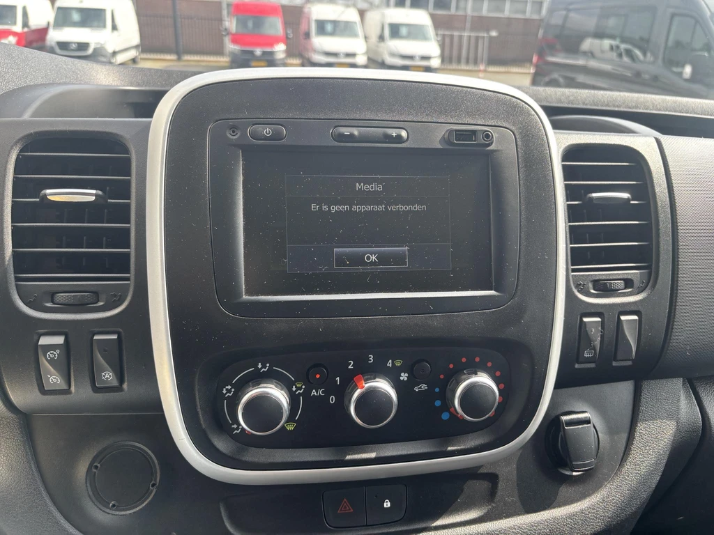 Renault Trafic – foto 23