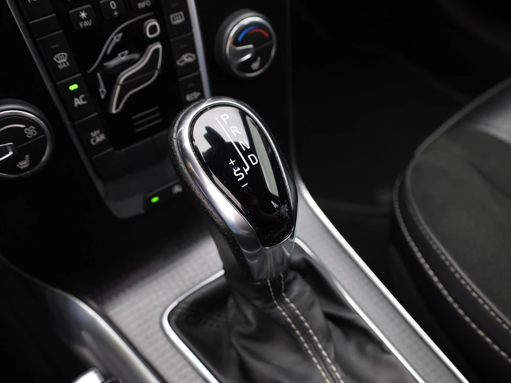 Volvo V40 – foto 24