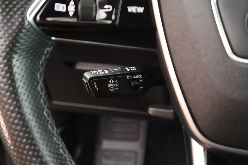 Audi e-tron – foto 15