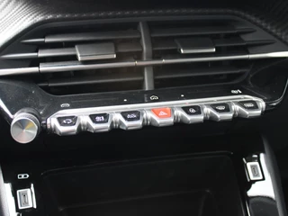 Peugeot 208 – thumbnail 22