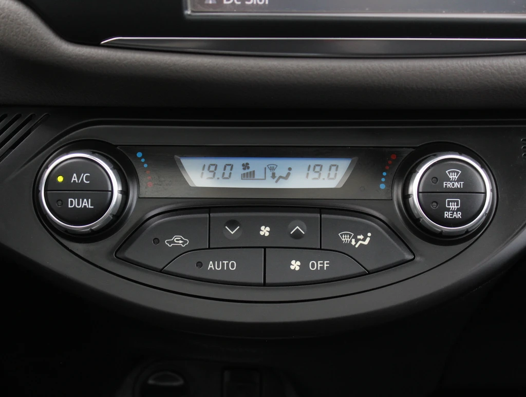 Toyota Yaris – foto 19