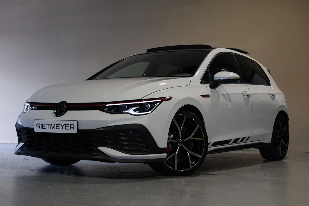 Volkswagen Golf – foto 1