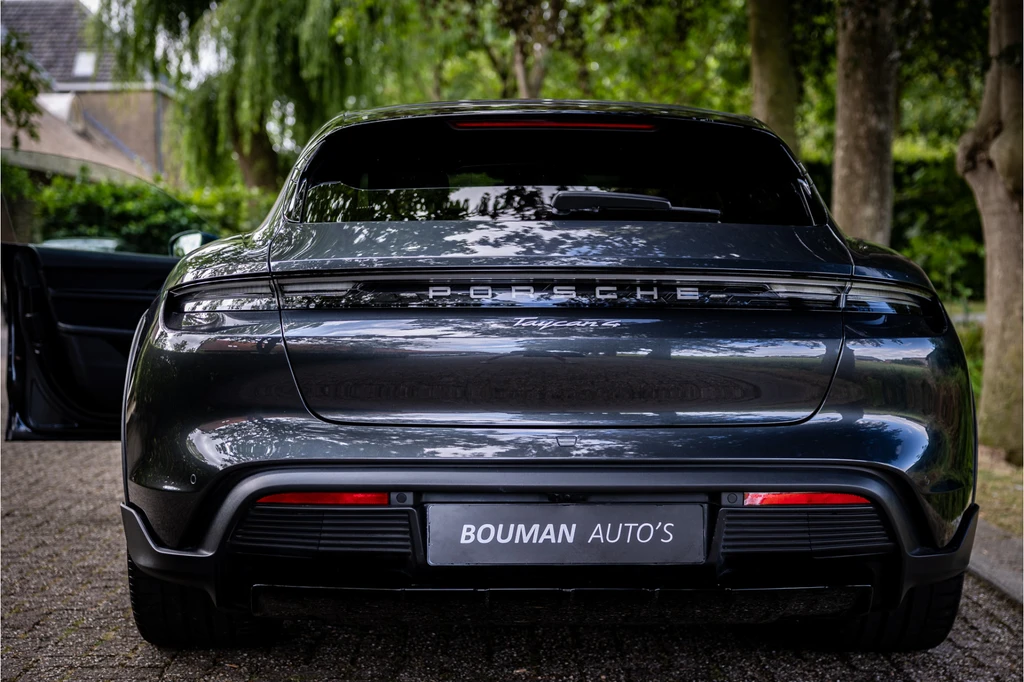 Porsche Taycan – foto 7