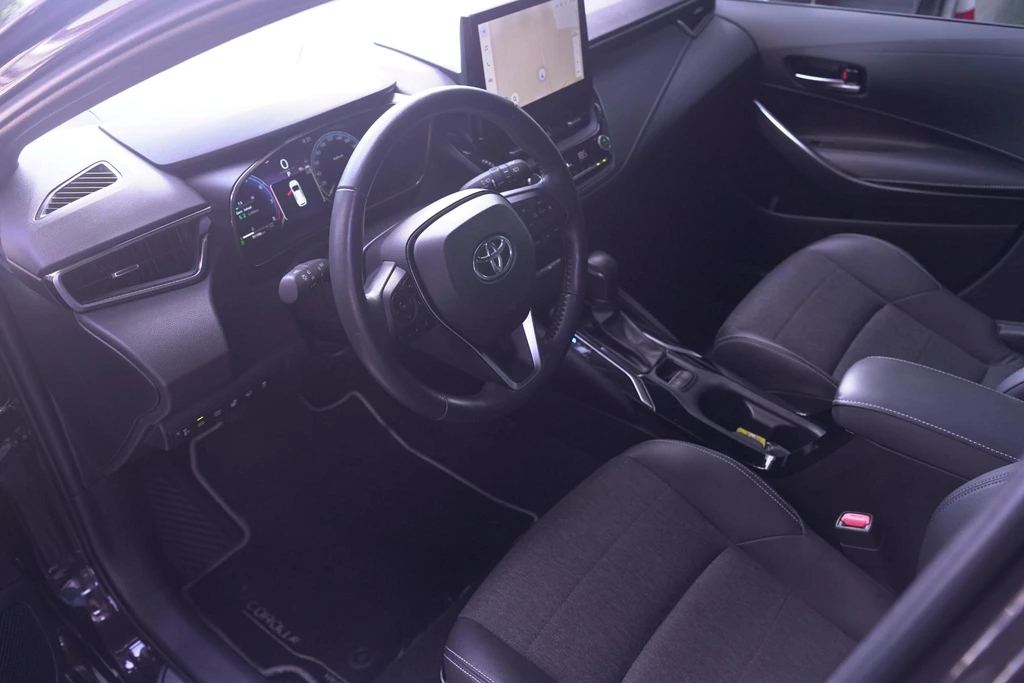 Toyota Corolla Touring Sports – foto 43