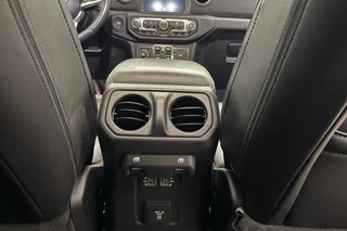 Jeep Wrangler – thumbnail 18