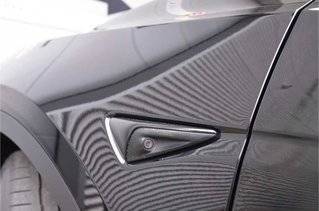Tesla Model Y – foto 31