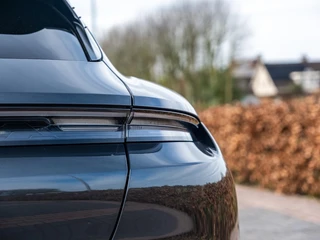 Porsche Taycan – thumbnail 38