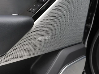 Land Rover Range Rover Velar – thumbnail 21