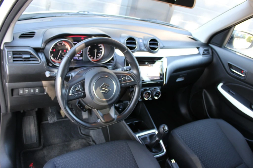 Suzuki Swift – foto 15